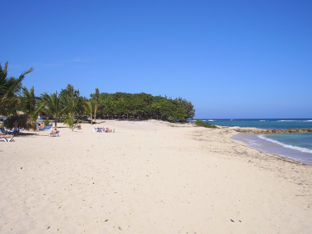 PLAYA GRANDE LUPERON