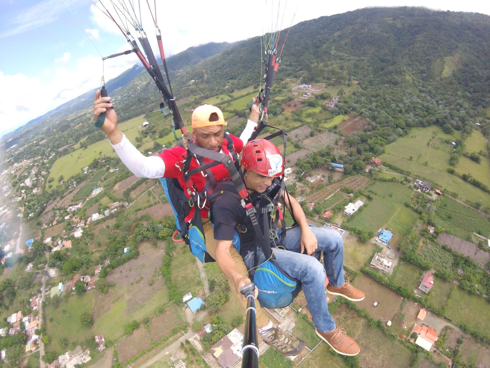 Jarabacoa from the Sky: How Paragliding Is Redefining Adventure Tourism in the Dominican Republic